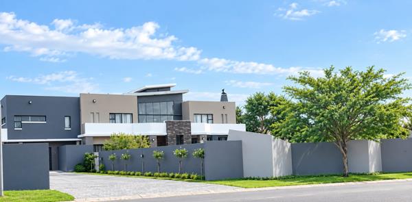 5 Bedroom House