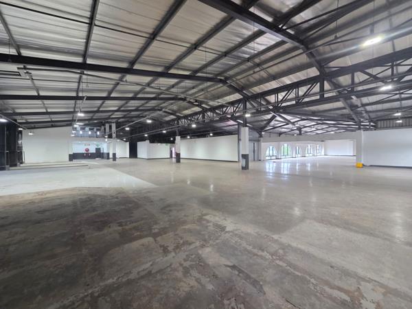 3 000 m² Commercial space