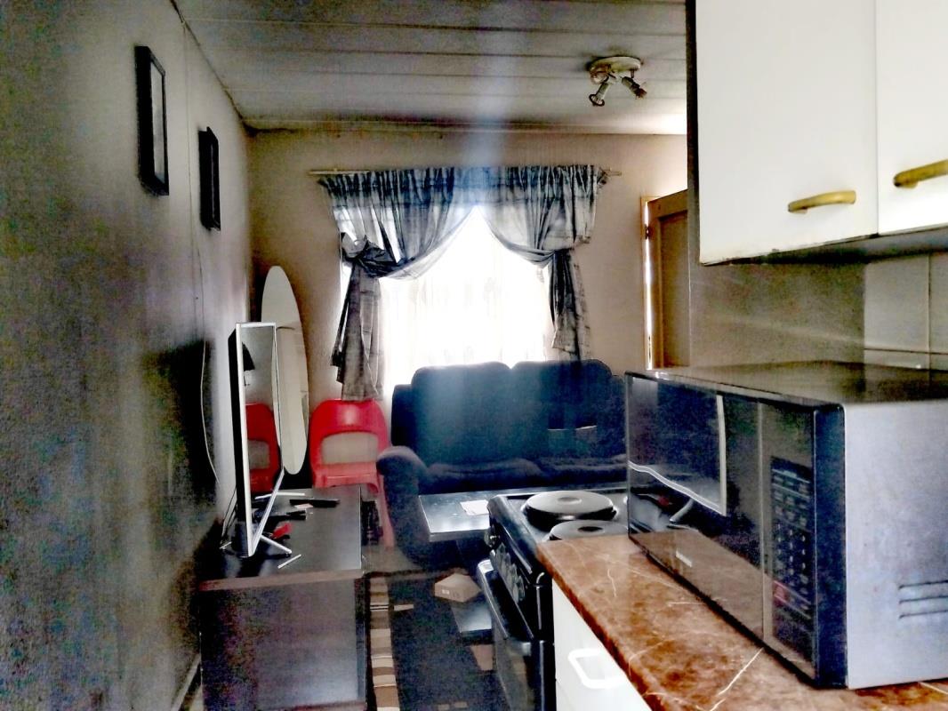 Apartment in Kempton Park, Aston Manor, Ekurhuleni Ward 15 - More