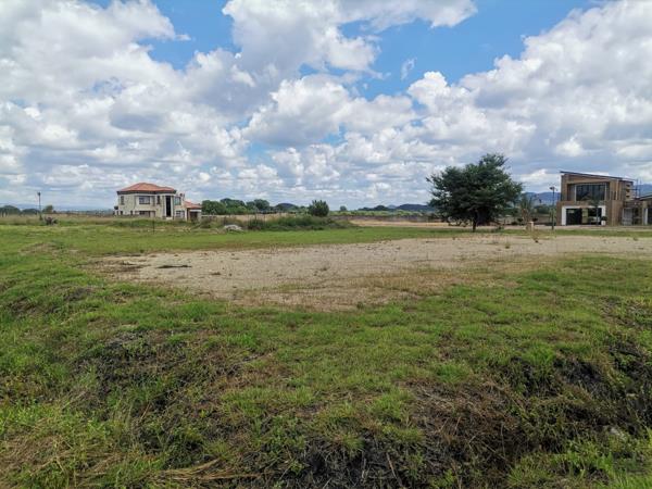 762 m² Land