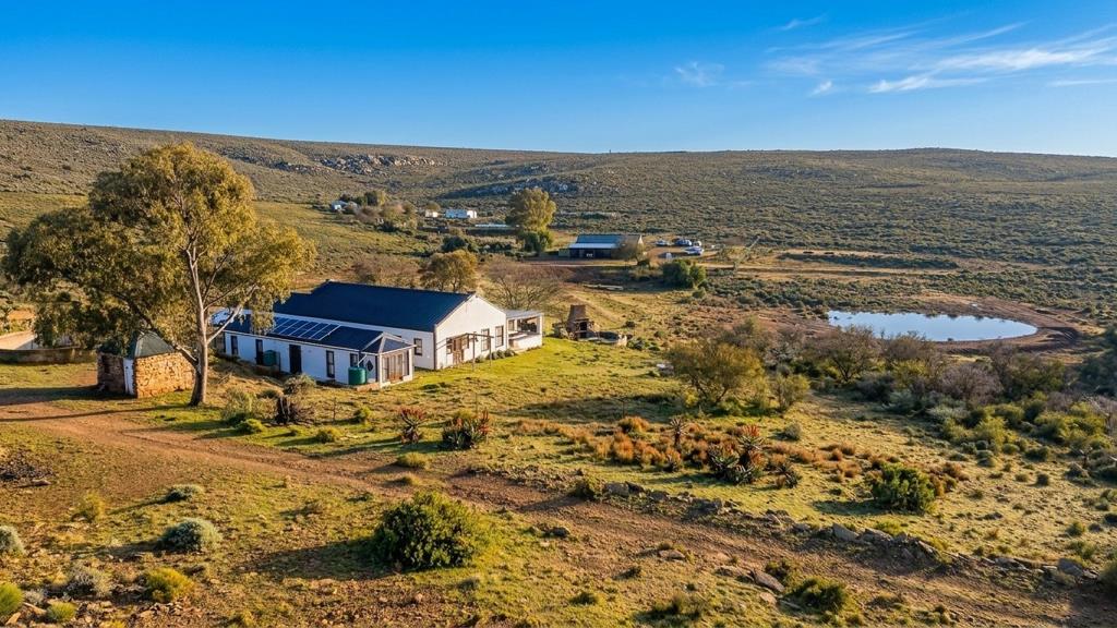 2 244 ha Commercial Farm