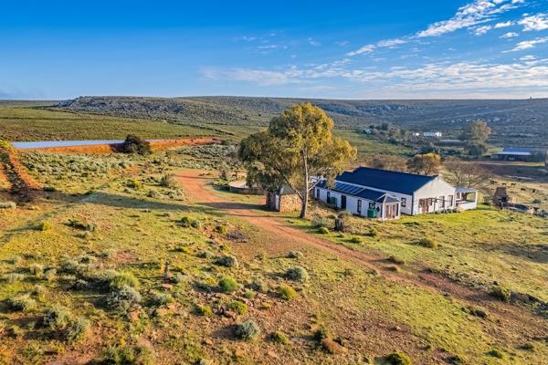 2 244 ha Commercial Farm