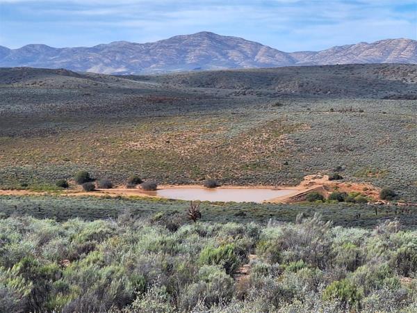 2 244 ha Commercial Farm