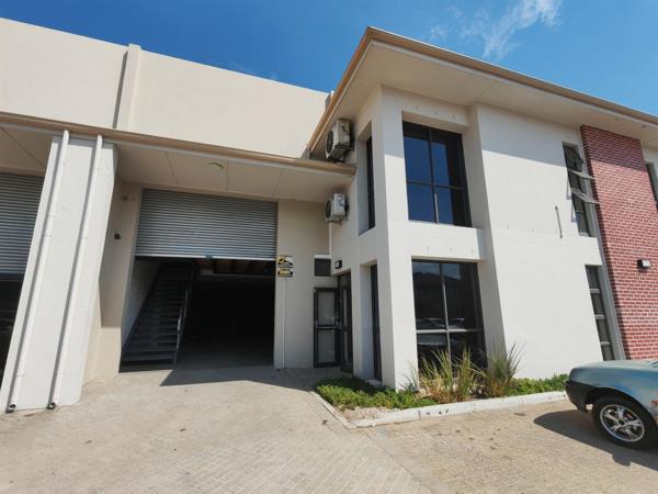 587 m² Industrial space