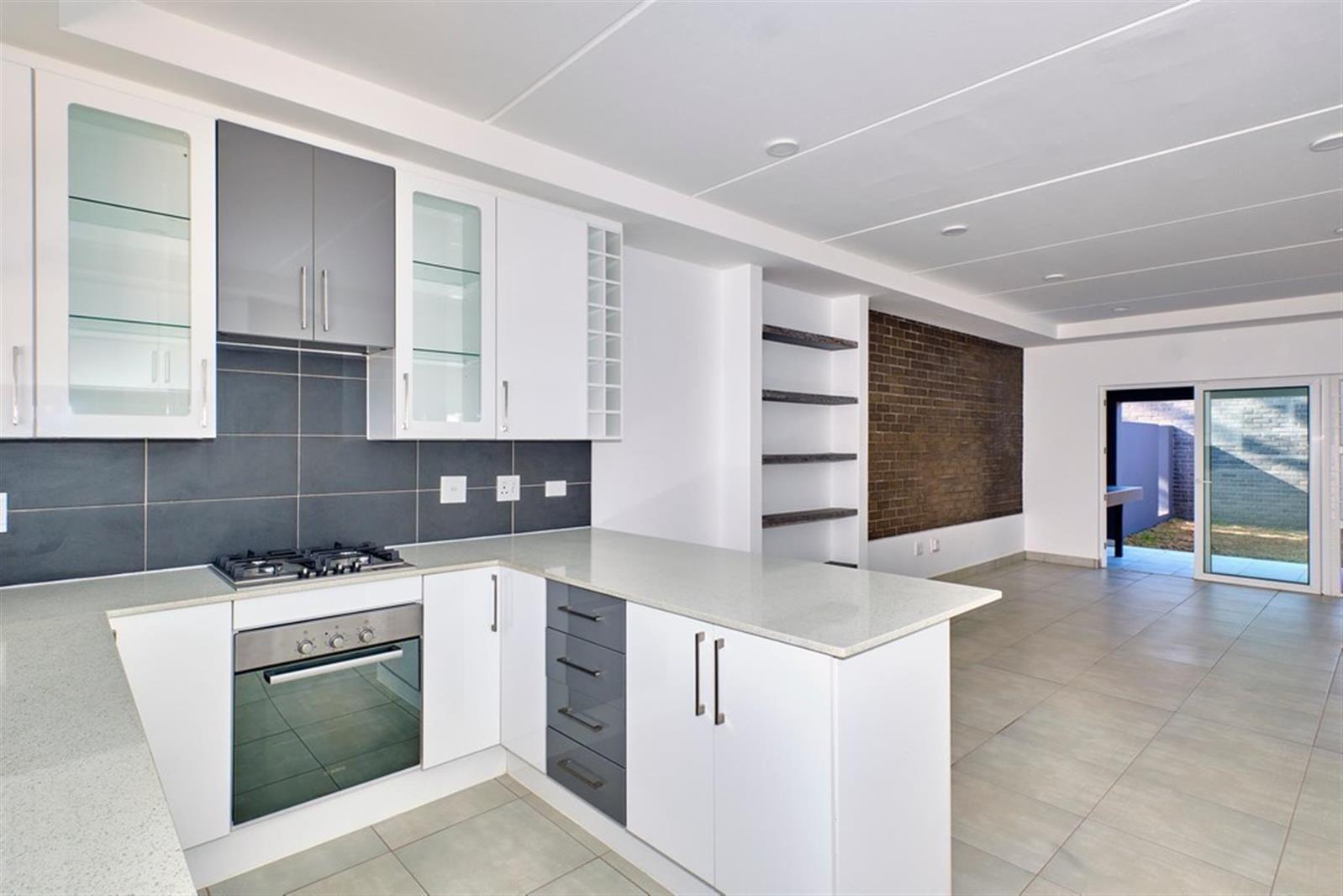 2 Bedroom Apartment in Linden