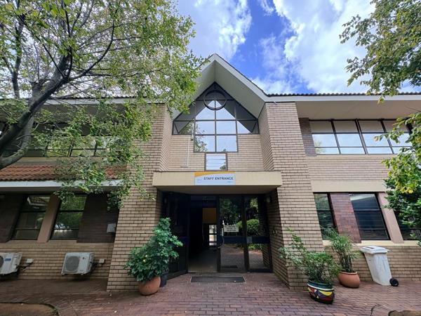 2 565 m² Commercial space