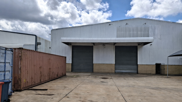 2 210 m² Industrial space