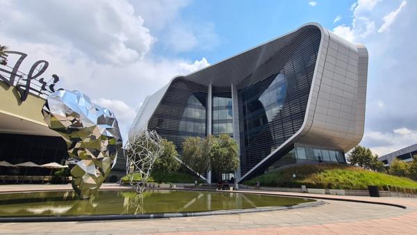 432 m² Office Space
