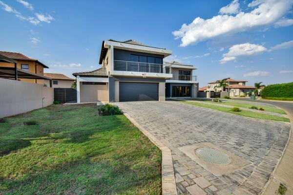 6 Bedroom House