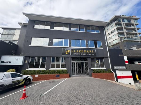670 m² Commercial space