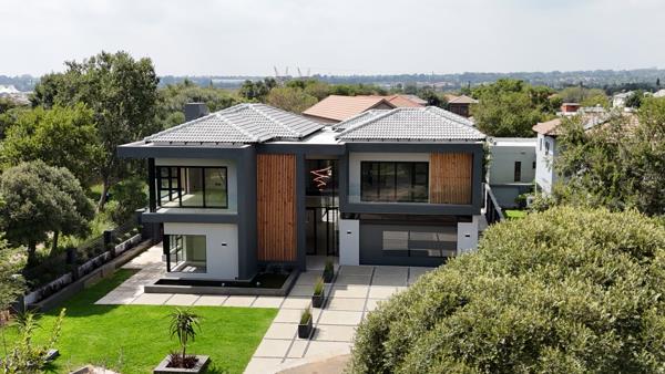 5 Bedroom House