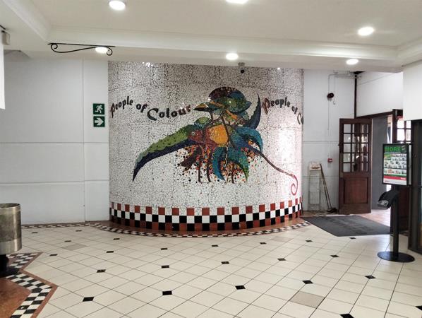 1 097 m² Retail Space