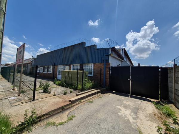 2 110 m² Industrial space