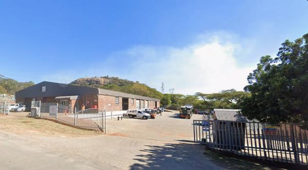 1 350 m² Industrial space