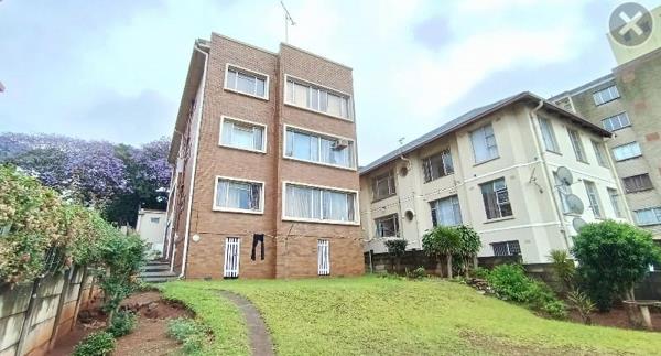 2.5 Bedroom Flat