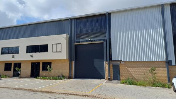895 m² Industrial space