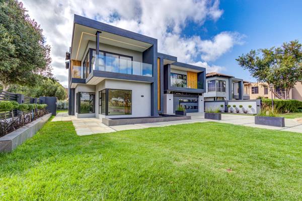 5 Bedroom House