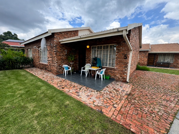 2 Bedroom Townhouse