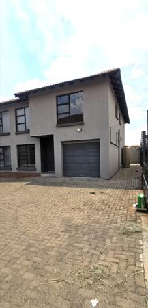 3 Bedroom Townhouse