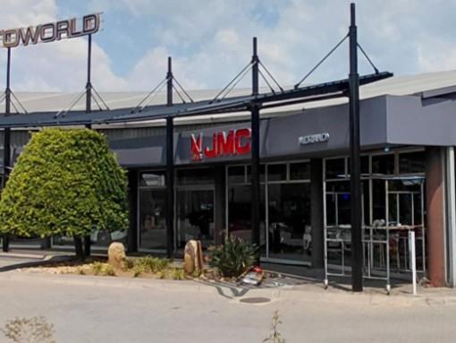 5 600 m² Commercial space