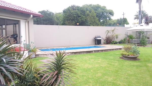 1.5 Bedroom Garden Cottage