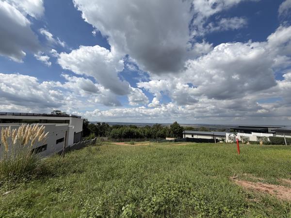 1 202 m² Land