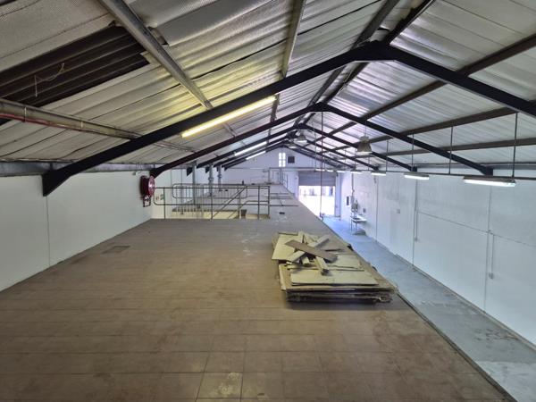575 m² Industrial space