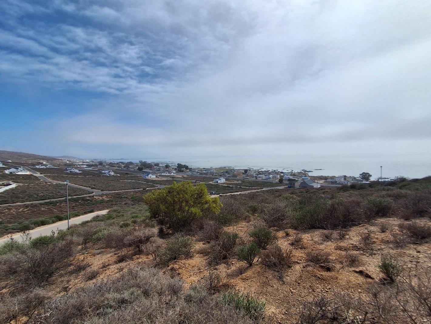 470 m² Land available in St Helena Views