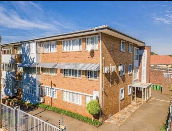 1.5 Bedroom Apartment