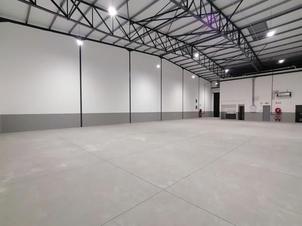 565 m² Industrial space