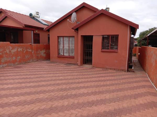 2 Bedroom House