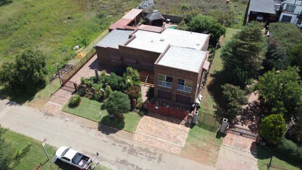 5 Bedroom House