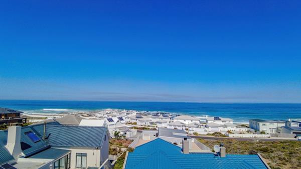 783 m² Land