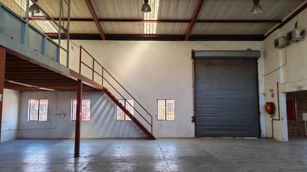 542 m² Industrial space