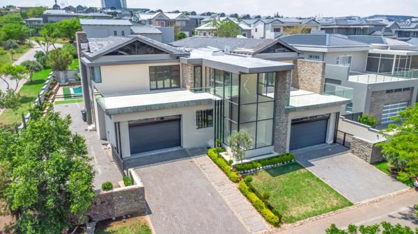 7 Bedroom House