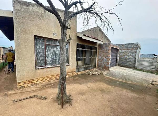 2 Bedroom House