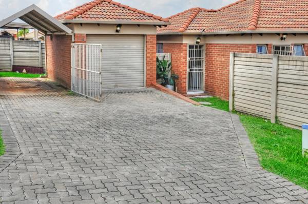 3 Bedroom Townhouse