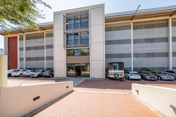 122 m² Commercial space