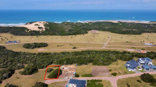 828 m² Land