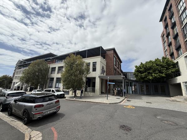 245 m² Commercial space