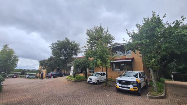 210 m² Office Space