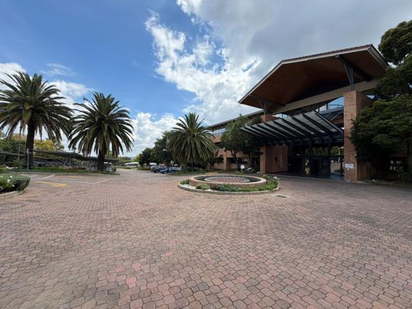571 m² Commercial space