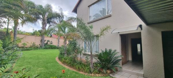 Apartment in Van Riebeeck Park, Kempton Park - View 5