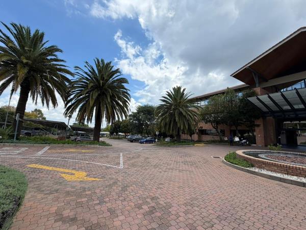 459 m² Commercial space