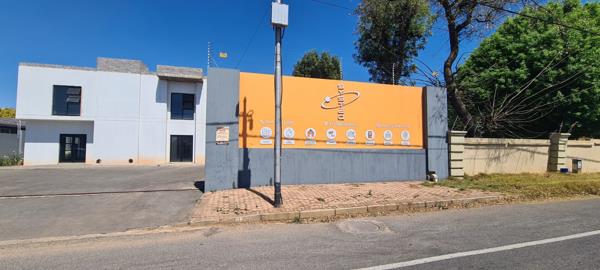 100 m² Retail Space