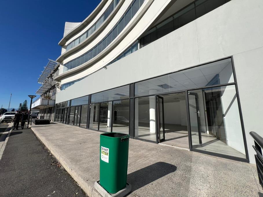 346.4 m² Retail Space