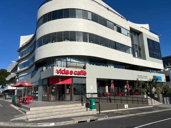 346.4 m² Retail Space