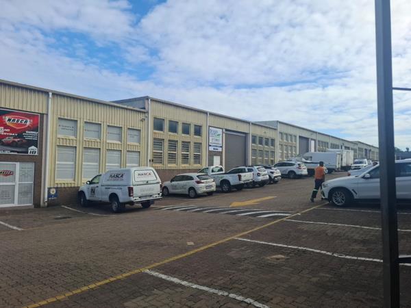210 m² Industrial space