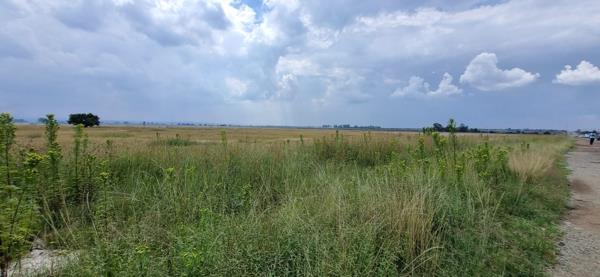 5.3 ha Land