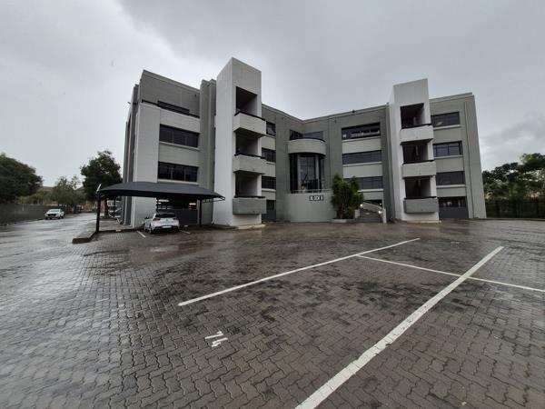 329 m² Commercial space